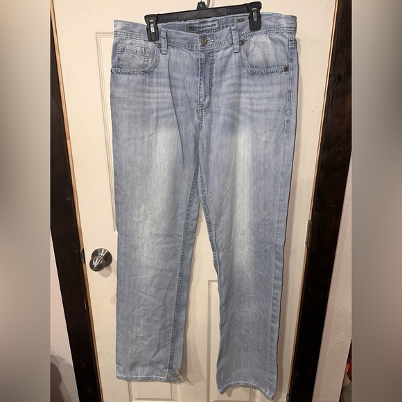 BKE Denim Tyler Straight Men’s Light Wash Jeans - Picture 1 of 3